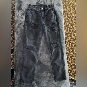 American Eagle Ripped Mom Jean Size 0 Regular